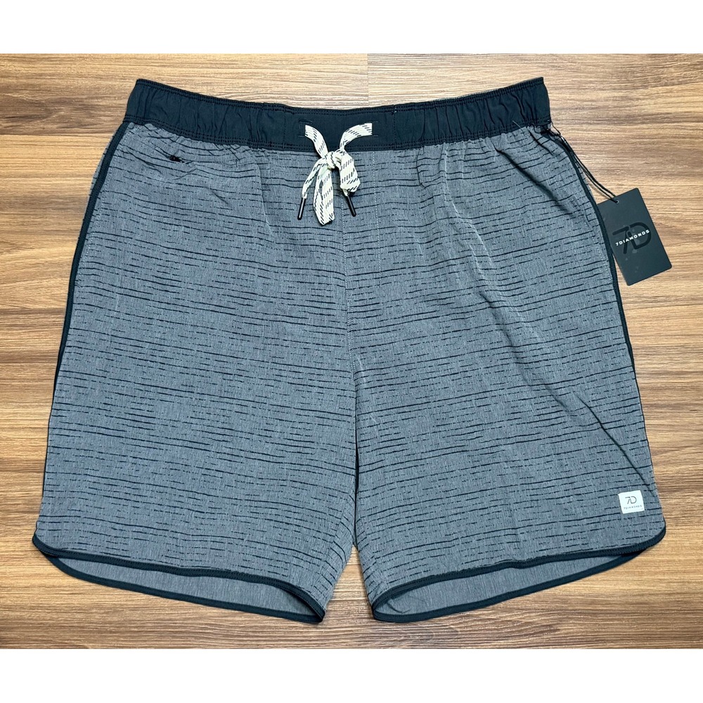 7 Diamonds Core Active 8" Performance Short Mens Grey Black Stripe Sz XL